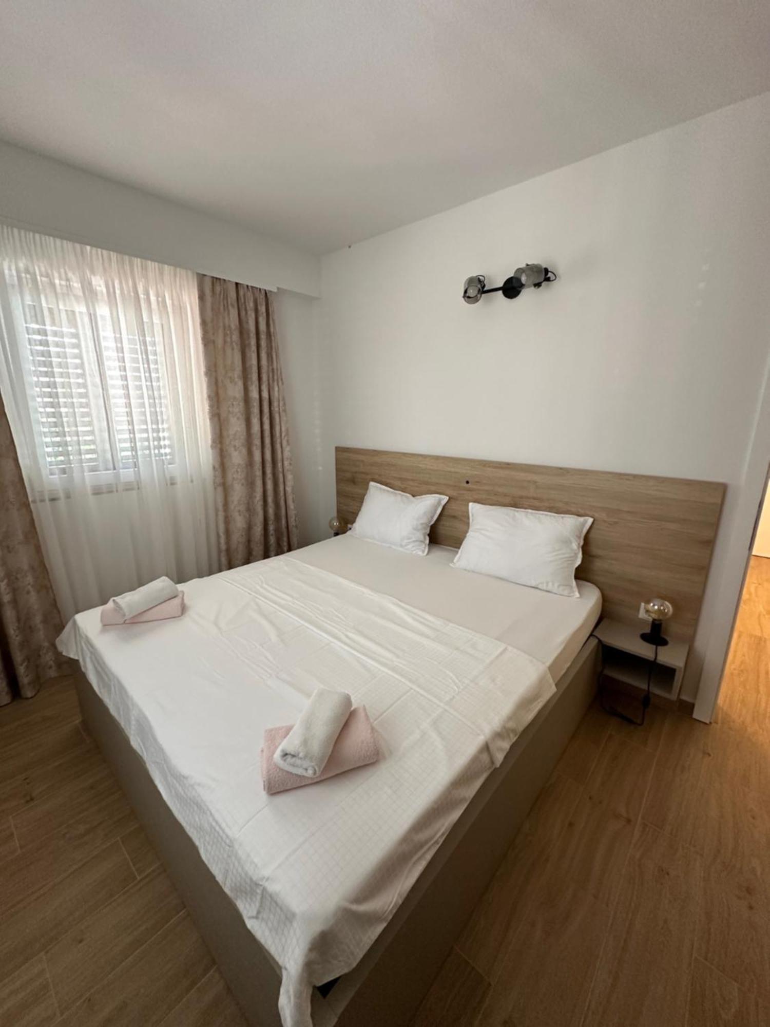 Apartmani Svemir 德拉格 外观 照片